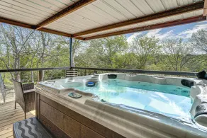Serene Hilltop Hideaway: 7 Mi to Weatherford! - Innvendig