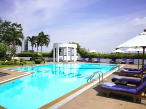 Novotel Bangkok Bangna - Piscina