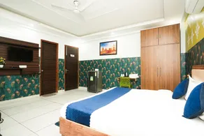 Fabhotel Tanvi Premium - Room
