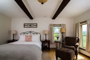 Bark Eater Inn - Room
