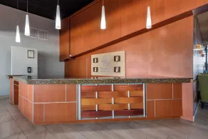 Coastal Hotel & Suites Virginia Beach - Oceanfront - Réception