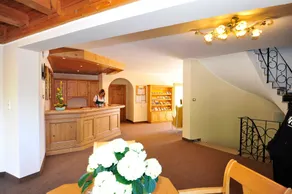 Hotel Mitlechnerhof - Rezeption