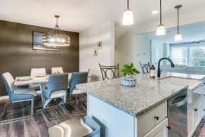 2 Mi to Hollywood Casino: Charles Town Townhome! - Interiör