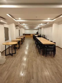 Hotel Neelkanth Inn - Restaurant