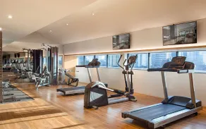 Oakwood Suites Kuningan Jakarta - Fitnessbereich
