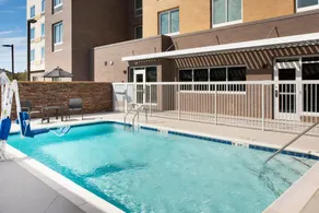 Fairfield by Marriott Inn & Suites Memphis Arlington - Basseng