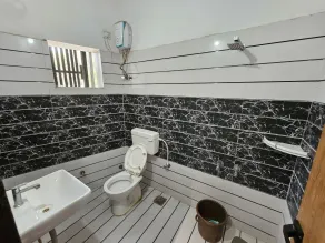 StayGuru Hotel Paradise Inn - Bathroom