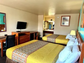 Claridge Inn - St. George - Rum