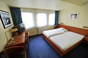 Hotel Zur Flora - Chambre