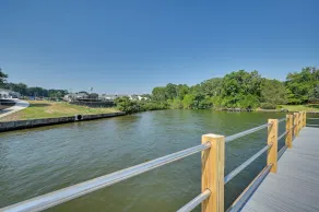 Steps to Marina! Lake Greenwood Home w/ Patios - Innvendig