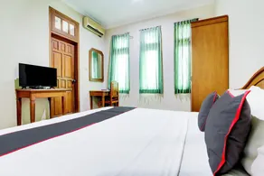 Hotel O Manahan Near Stadium Manahan Solo Formerly Atma Bhakti - Chambre