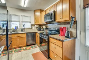 7 Mi to Dtwn Denver: Pet-friendly Home w/ Yard - Innenbereich