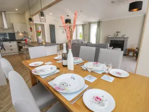 48 Crosswinds - Interior