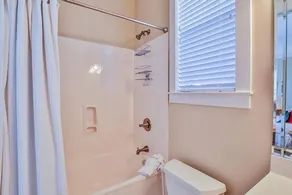 ENDLESS SUMMER DREAM 4 Bedroom Holiday Home by Five Star Properties - Bathroom