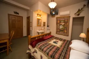 Stone Mill Hotel & Suites - Zimmer