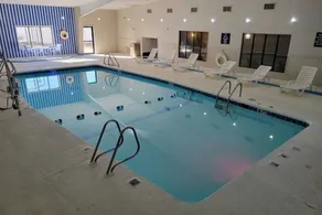 Home Place Suites - Piscine