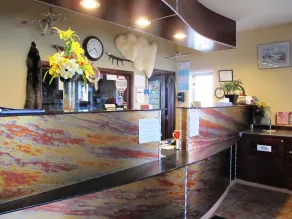 Merrill Field Inn - Hall