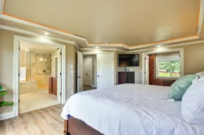 Portland Area 7BR Getaway: Hot Tub, Games - Interiør