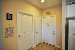 Crow Creek Condo Rental - Zimmer