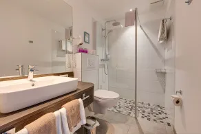 Hotel MarC 5 (Cadenberge) - Badezimmer