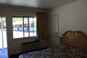 Mother Lode Motel - Chambre