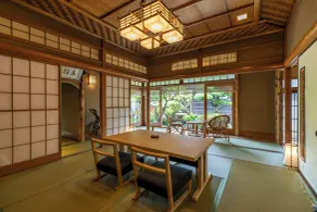 KOUBOUNOYU IKONASOU - Quarto