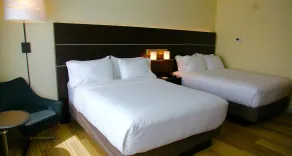 Holiday Inn Express & Suites Oswego by IHG - Chambre