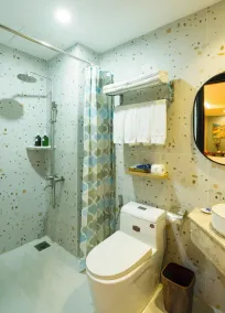 Sunrise Central Hotel - Bathroom