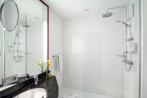 Best Western Plus Hotel Stadtquartier Haan - Bathroom