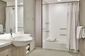 SpringHill Suites by Marriott Chicago Chinatown - Badrum