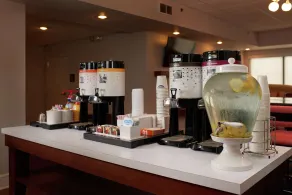 Hampton Inn by Hilton Youngstown-West I-80 - Restaurant