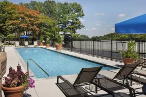 Fairfield Inn & Suites by Marriott Atlanta Vinings/Galleria - Piscine