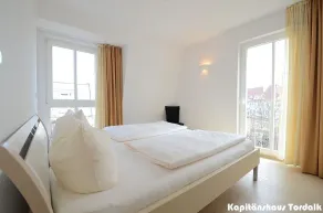 Kapitänshaus Tordalk mit 3 Schlafzimmern - Room