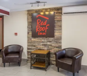 Red Roof Inn Binghamton North - Salon du hall
