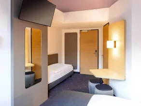 B&B HOTEL München-Schwabing - Chambre