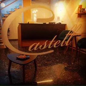 Castell Hotel - Resepsjon