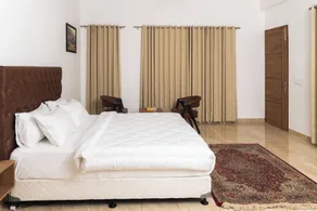 Sandane Homes - Room