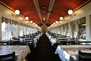 Red Caboose Motel & Restaurant - Restaurant