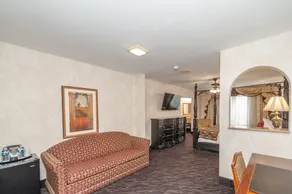 Bellissimo Hotel, Trademark by Wyndham Near Foxwoods Casino - Rum