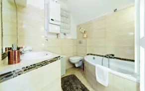 EverySky Norwida Jelenia Gora - Bathroom