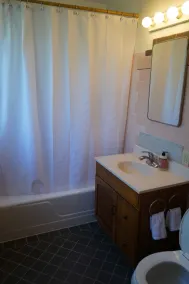 East Side Beach House - Bathroom