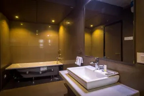 Hotel Palacio - Bathroom
