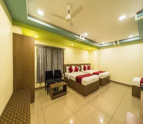 Sau Residency - Room