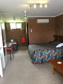 Colonial Motor Inn Pambula - Room