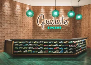 Graduate by Hilton Eugene - Réception