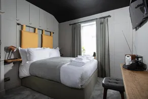The Pickled Parson of Sedgefield - Room