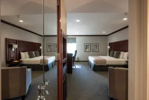 Hillsdale College Dow Hotel and Conference Center - Zimmer