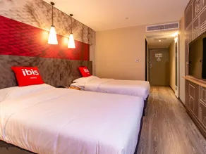 Ibis Wuxi Nanchang Street Taihu Square Metro Station - Room