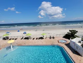 La Quinta by Wyndham Oceanfront Daytona Beach - Vue de la chambre