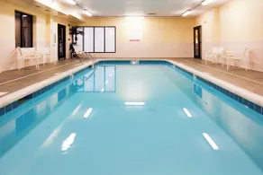 Holiday Inn Express Knoxville-Strawberry Plains by IHG - Pool